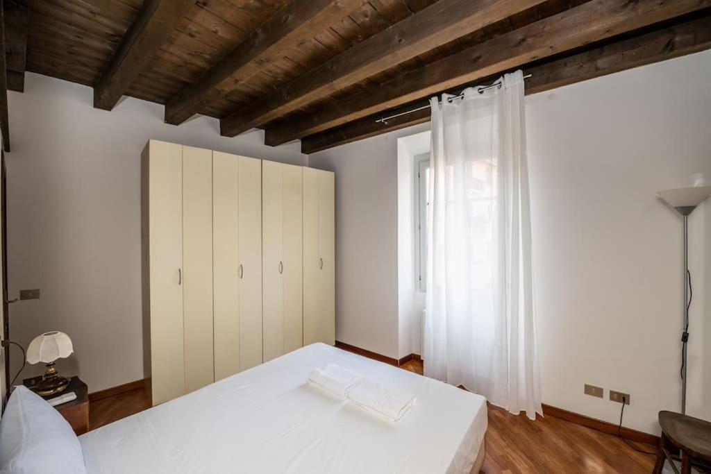 Wonderful Two Floors Apartment Milan Luaran gambar