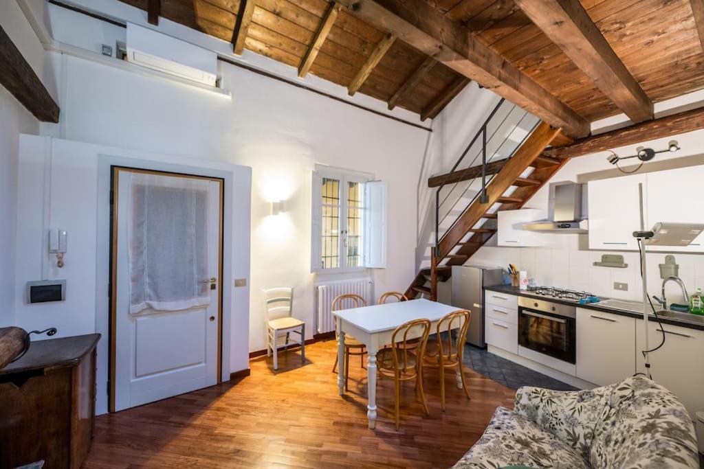 Wonderful Two Floors Apartment Milan Luaran gambar