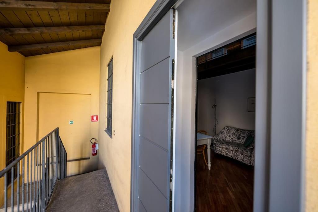 Wonderful Two Floors Apartment Milan Luaran gambar